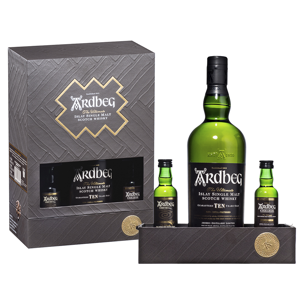 Виски malt. Pack виски. Arberg Whisky. Ежевичный виски. Виски в светофоре отзывы.